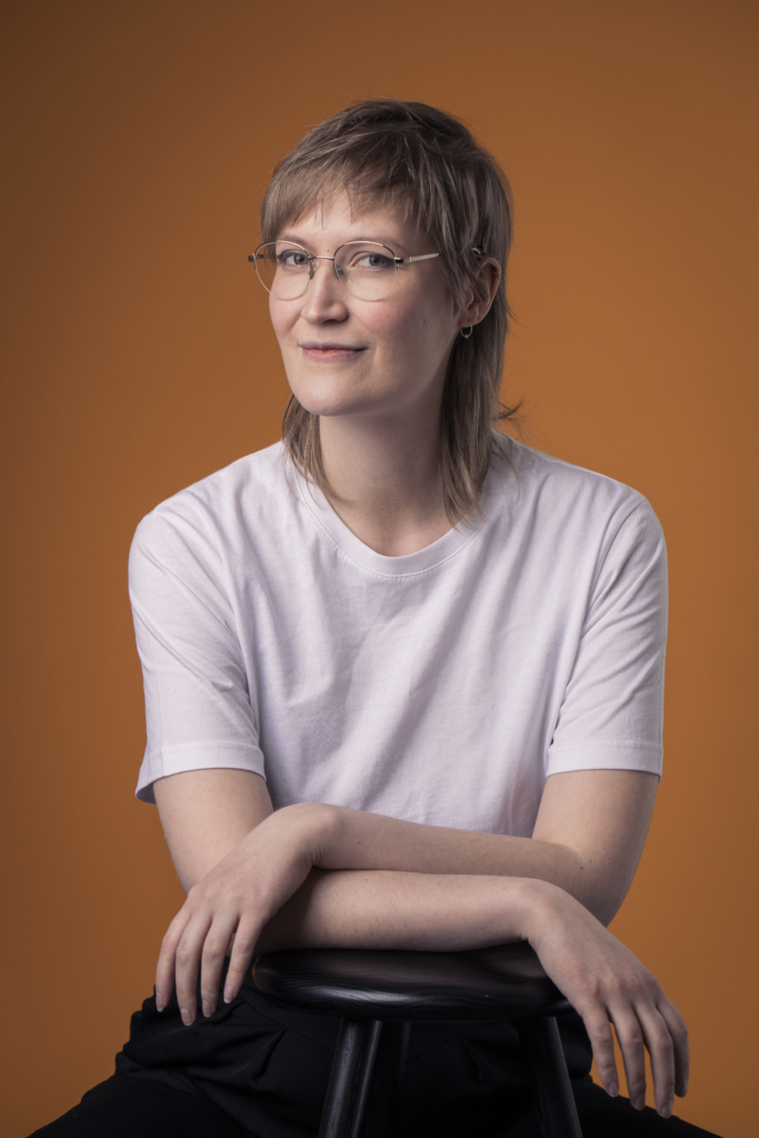 NIINA SALMELIN